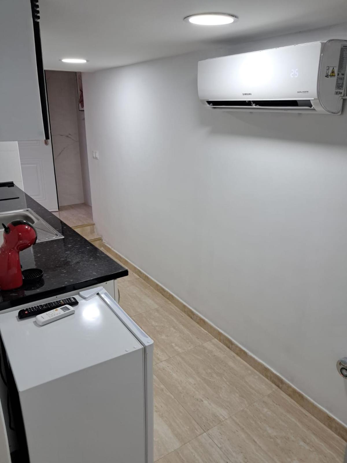 New Hortaleza Coliving Hotel Madrid Room photo